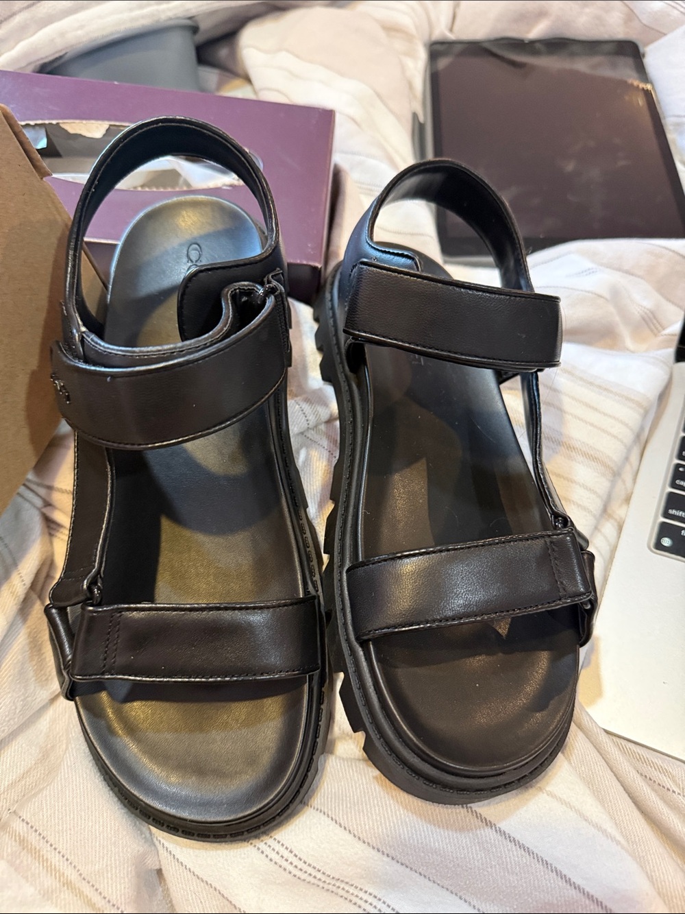 Coach leather sport sandal Women’s  size 9